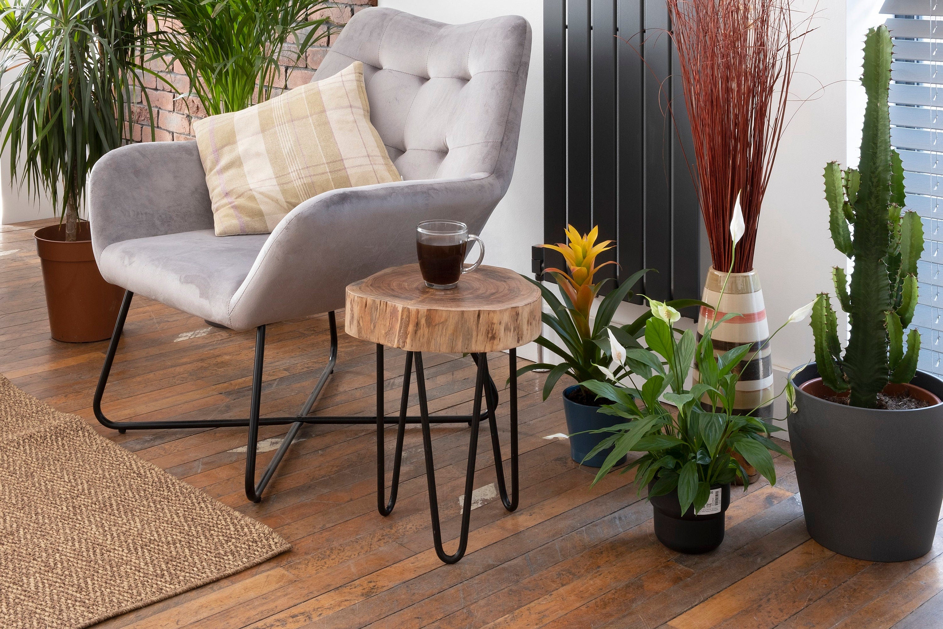 Acacia wood Trunk Slice Side Table Large