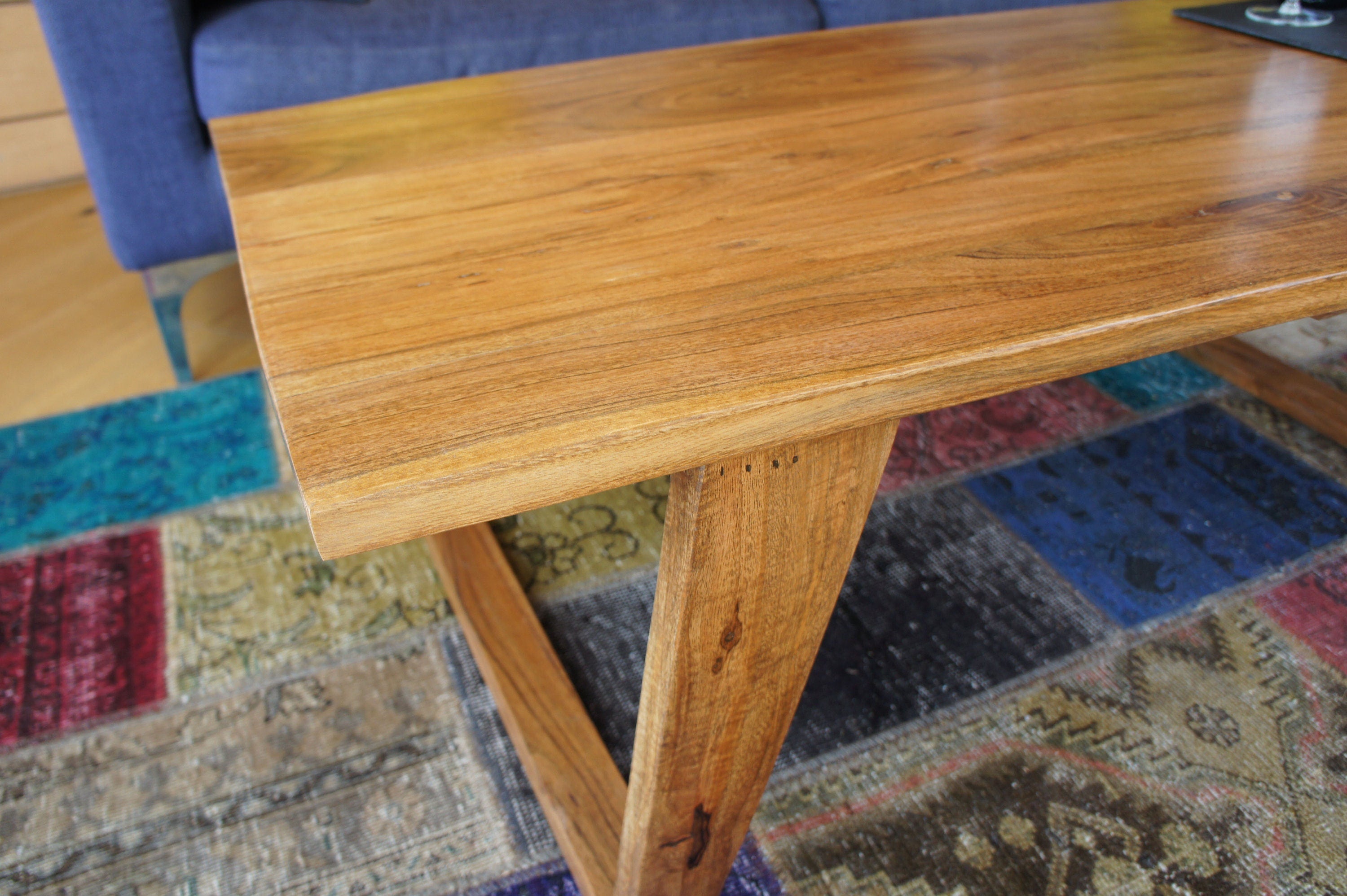 Coffee table Acacia Wood Raw Edge